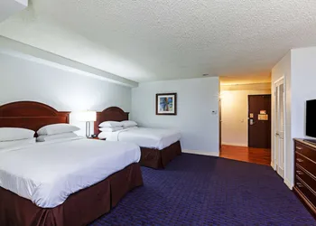 Hilton Waco hotel thumbnail 6