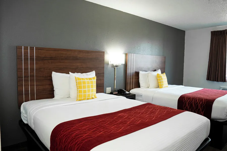 Victorian Inn & Suites hotel detail image 6