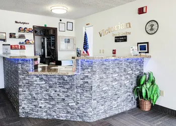 Victorian Inn & Suites hotel thumbnail 2