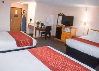 Victorian Inn & Suites hotel thumbnail 4