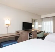 Hampton Inn Bloomington hotel detail image 7