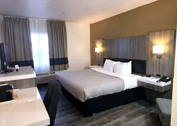 Quality Inn & Suites Longview Kelso hotel thumbnail 6