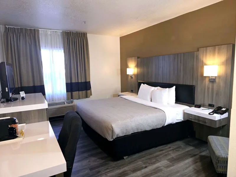 Quality Inn & Suites Longview Kelso hotel detail image 6