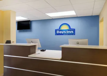 Days Inn by Wyndham Oak Grove/Ft. Campbell hotel thumbnail 4