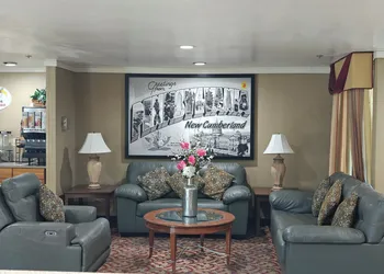Super 8 by Wyndham New Cumberland hotel thumbnail 3