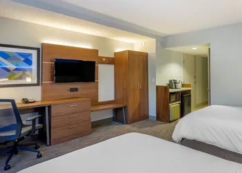 Holiday Inn Express Cape Coral-Fort Myers Area by IHG hotel thumbnail 6