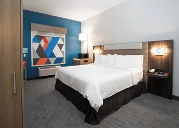 Holiday Inn Express & Suites Orange City - Deltona by IHG hotel thumbnail 4