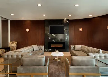 Embassy Suites Los Angeles - Glendale hotel thumbnail 5