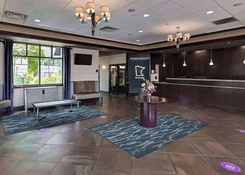 Wyndham Bloomington - Mall of America hotel thumbnail 2