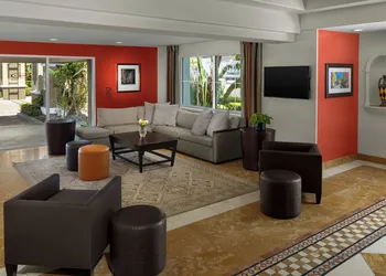 Anaheim Portofino Inn and Suites hotel thumbnail 2