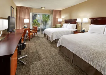 Anaheim Portofino Inn and Suites hotel thumbnail 5