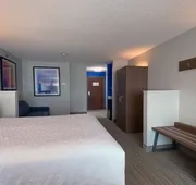 Holiday Inn Express & Suites Somerset Central by IHG hotel detail image 4