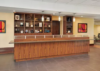 Royle Hotel Milwaukee Airport hotel thumbnail 2
