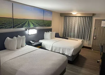 Days Inn by Wyndham Ruston LA hotel thumbnail 2