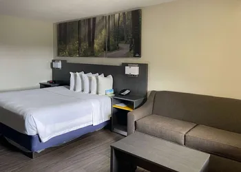 Days Inn by Wyndham Ruston LA hotel thumbnail 7