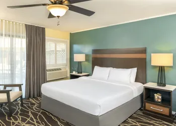 The Pierpont Inn hotel thumbnail 2