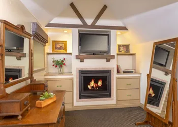 The Pierpont Inn hotel thumbnail 8