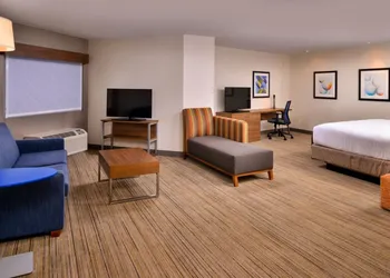 Holiday Inn Express Walnut Creek by IHG hotel thumbnail 7