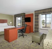 Hampton Inn and Suites Astoria hotel detail image 7