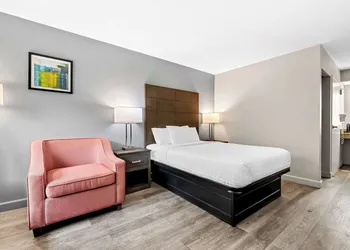 SureStay Plus Hotel by Best Western Southern Pines Pinehurst hotel thumbnail 6
