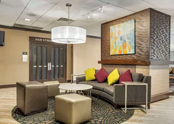 Best Western Plus Kingston Hotel And Conference Center hotel thumbnail 3