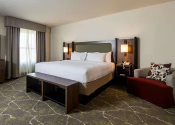 Hampton Inn and Suites Dobson hotel thumbnail 8
