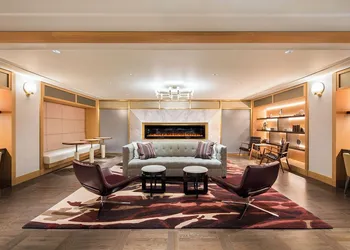 Fairmont The Queen Elizabeth hotel thumbnail 4