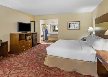 Best Western Pine Springs Inn hotel thumbnail 7