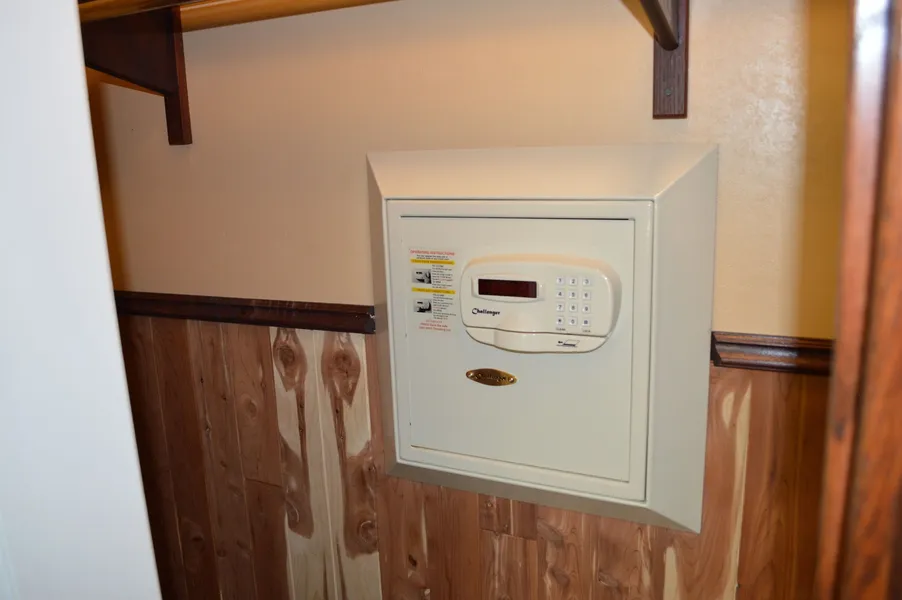Dynasty Suites Redlands hotel detail image 2