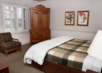 Wine Country Inn hotel thumbnail 2