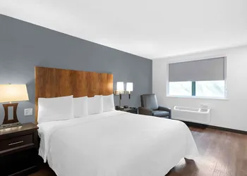 Extended Stay America Premier Suites Miami Downtown Brickell hotel thumbnail 7