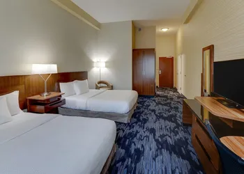 Fairfield Inn & Suites Hutchinson hotel thumbnail 6