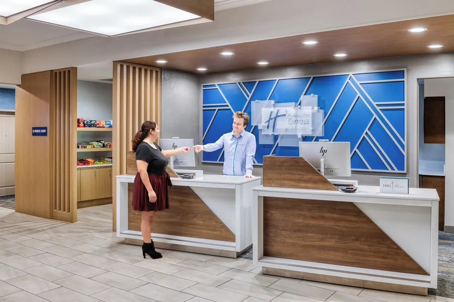 Holiday Inn Express & Suites Green Bay East by IHG hotel detail image 2
