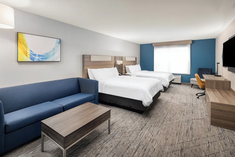 Holiday Inn Express & Suites Green Bay East by IHG hotel detail image 6