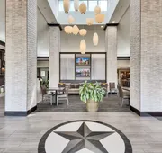 Hilton Garden Inn Austin NW - Arboretum hotel detail image 4