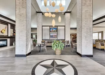 Hilton Garden Inn Austin NW - Arboretum hotel thumbnail 4