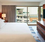 Hilton Grand Vacations Club Hokulani Waikiki Honolulu hotel detail image 5