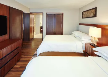 Hilton Grand Vacations Club Hokulani Waikiki Honolulu hotel thumbnail 6