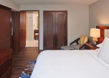Hilton Grand Vacations Club Hokulani Waikiki Honolulu hotel thumbnail 8