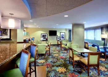 Hampton Inn Raleigh / Town Of Wake Forest hotel thumbnail 6