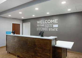 Hampton Inn & Suites Harrisburg/North hotel thumbnail 4