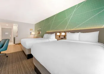 Comfort Suites Fort Wayne - Southwest hotel thumbnail 7