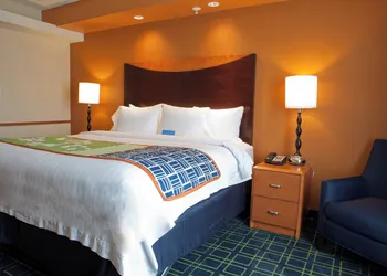 Fairfield Inn & Suites Flint Fenton hotel thumbnail 7