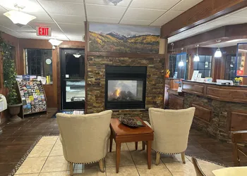 Days Inn & Suites by Wyndham Gunnison hotel thumbnail 5