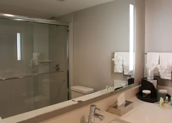 Holiday Inn Denver Lakewood by IHG hotel thumbnail 3