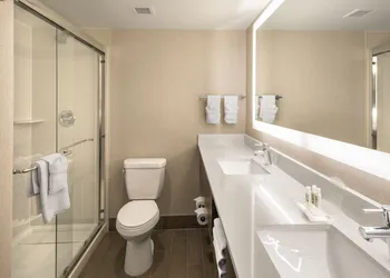 Holiday Inn Denver Lakewood by IHG hotel thumbnail 5