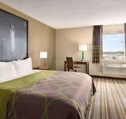 Super 8 by Wyndham Chambersburg I-81 hotel detail image 3