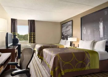Super 8 by Wyndham Chambersburg I-81 hotel thumbnail 4
