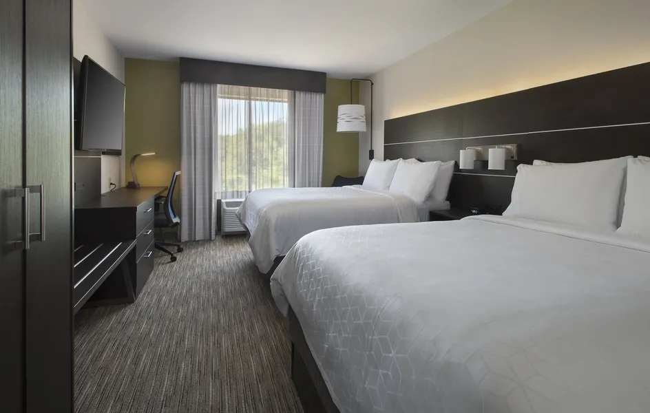 Holiday Inn Express Hotel & Suites Great Barrington by IHG hotel detail image 6
