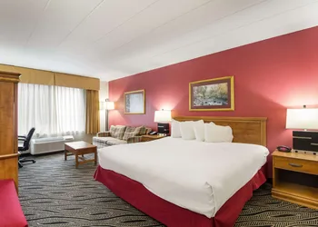 Best Western Braddock Inn hotel thumbnail 7